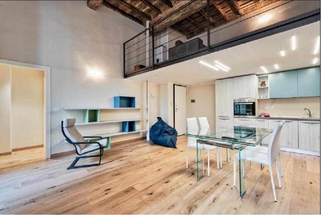 Garibaldi New Apartment Turin Bagian luar foto