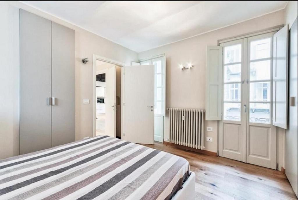 Garibaldi New Apartment Turin Bagian luar foto
